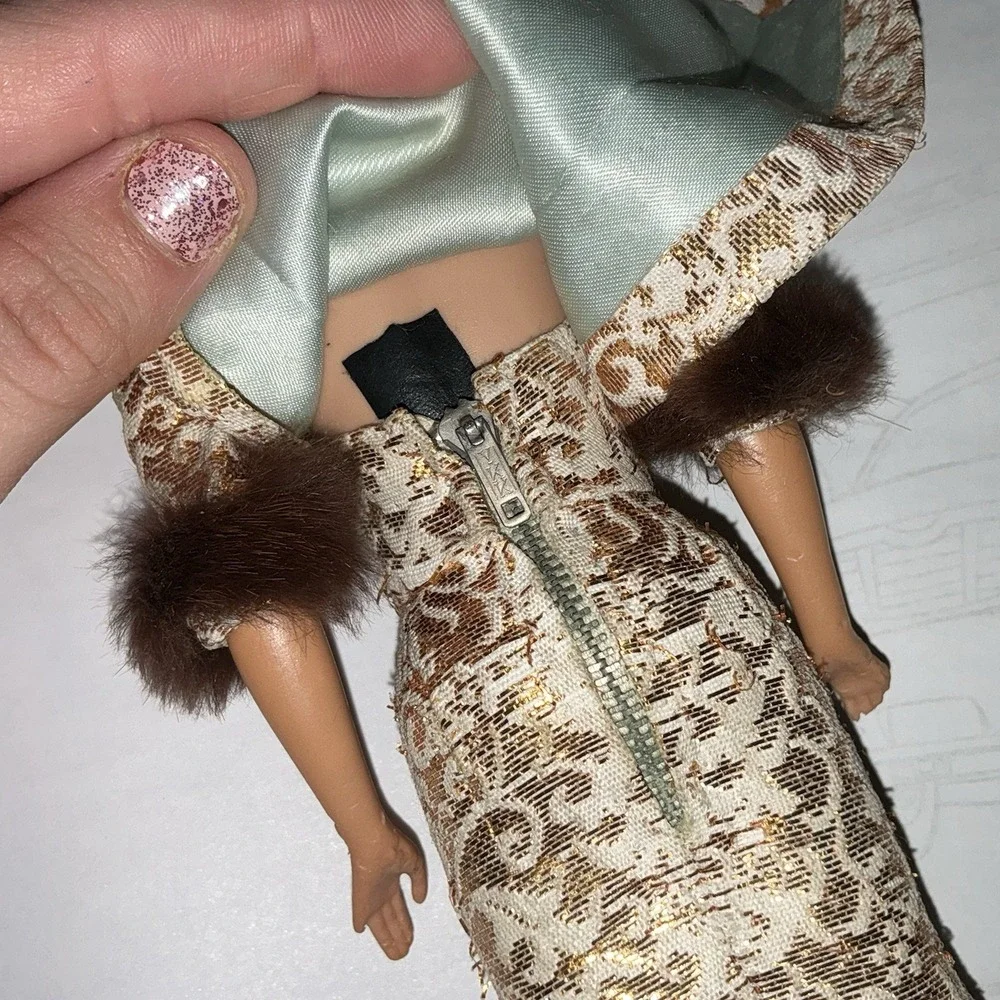Vintage 1962 60s Barbie Evening Splendor Rare Collectible Gold Dress Jacket Fur